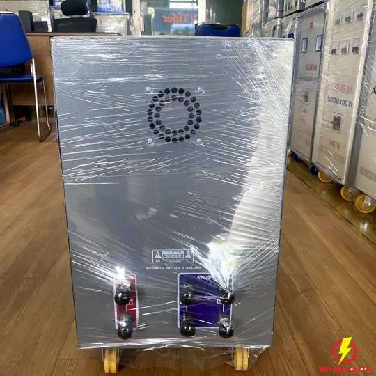 Ổn Áp 20KVA-100V-220V SKAWA